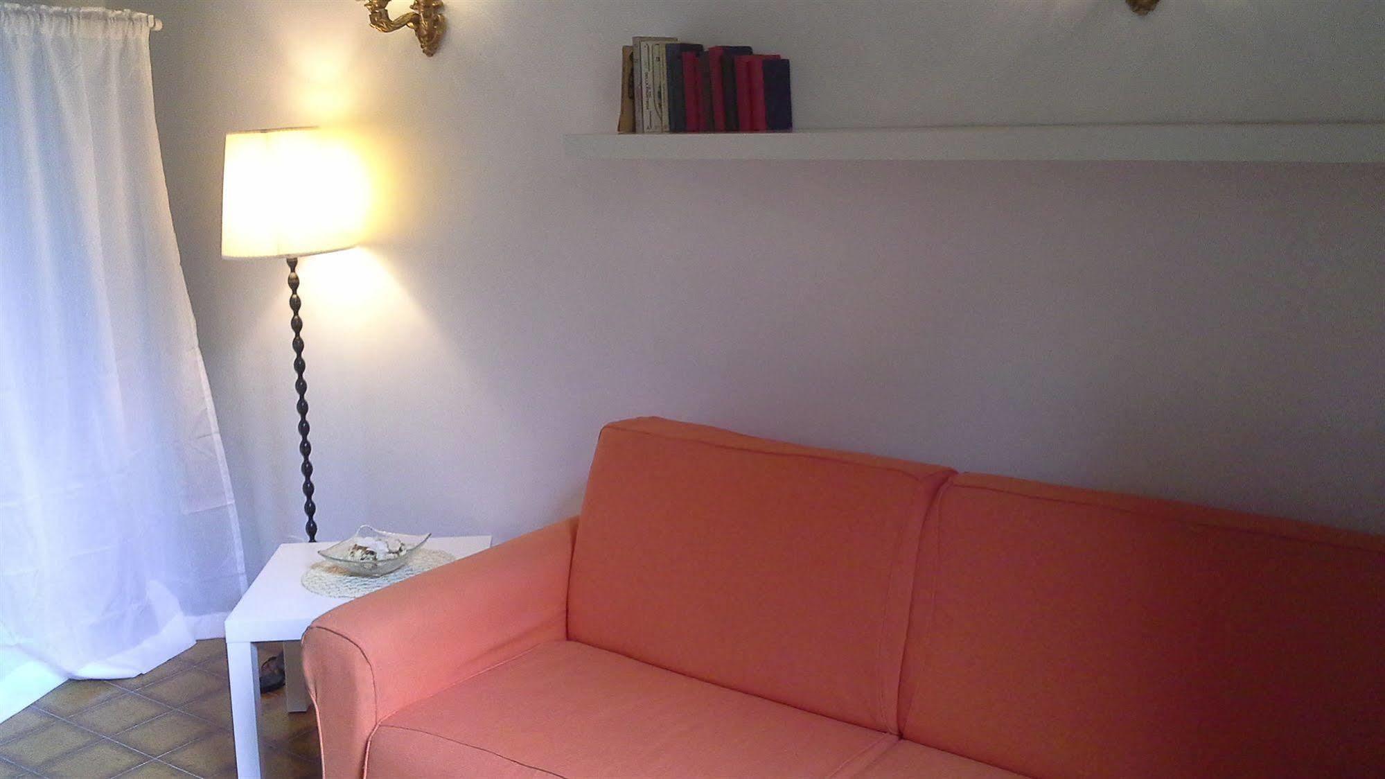 Liv'In Roma Campo Dei Fiori Apartment Exterior photo